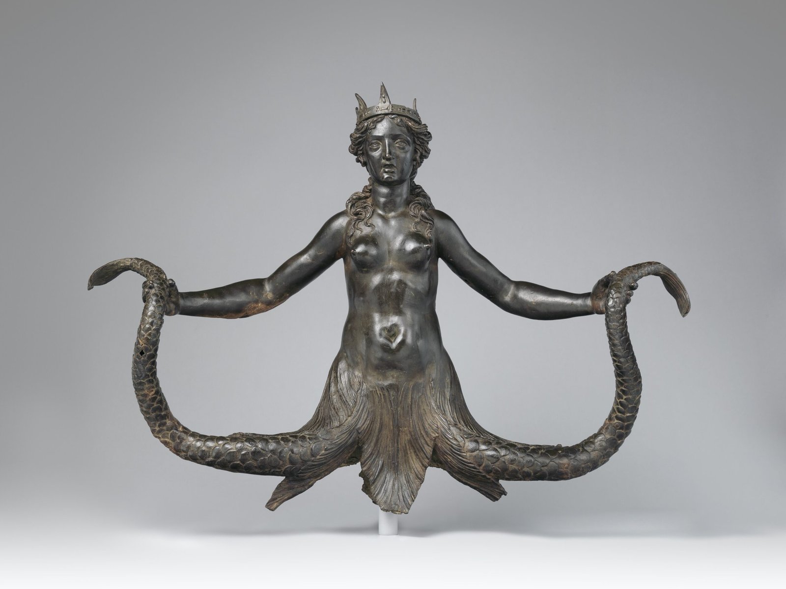 The Siren: Masters of Emotional Resonance (image credits: wikimedia)