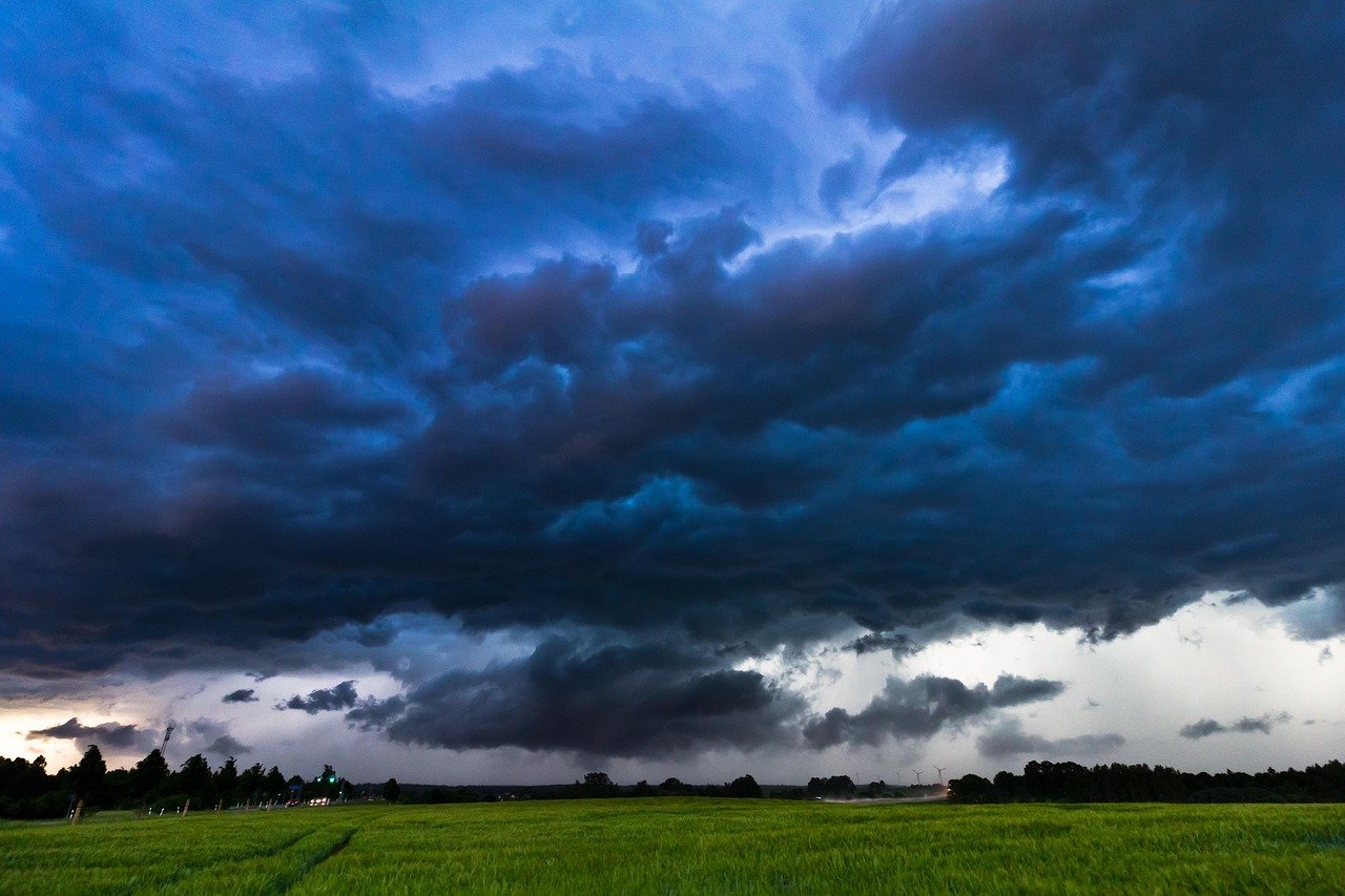 The Warming Atmosphere Creates a Monster (image credits: pixabay)