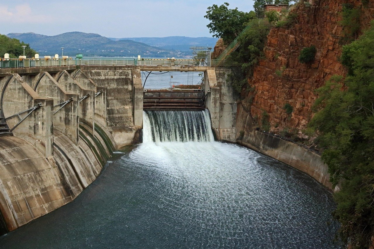 Federal Investment and Infrastructure Improvements (image credits: pixabay)
