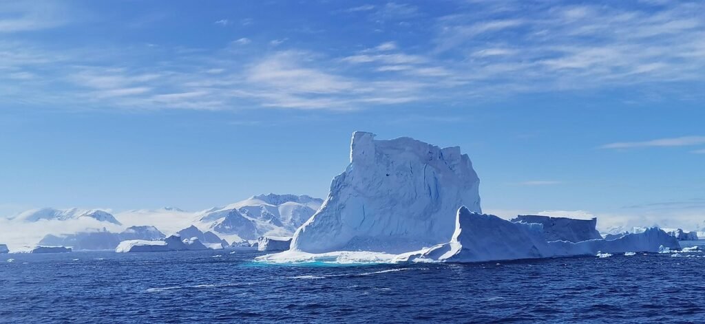 Hidden Lake Beneath Antarctica Reveals Strange Microbes
