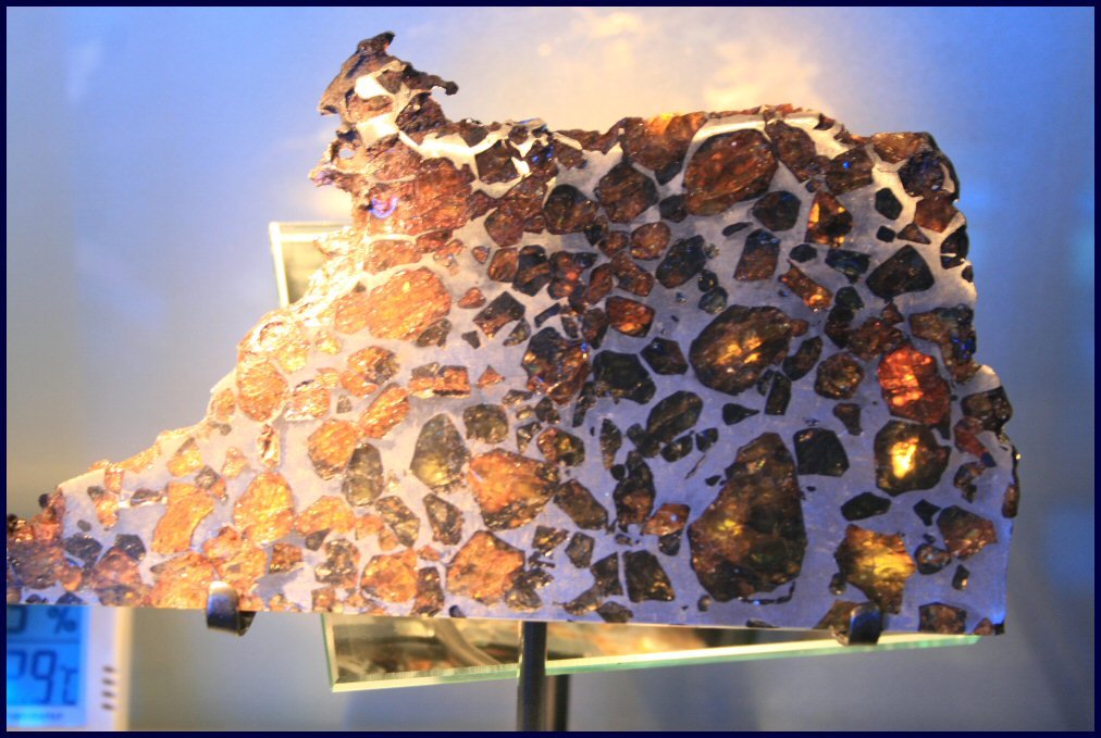 Scientists Discover Crystals Growing Inside Meteorites
