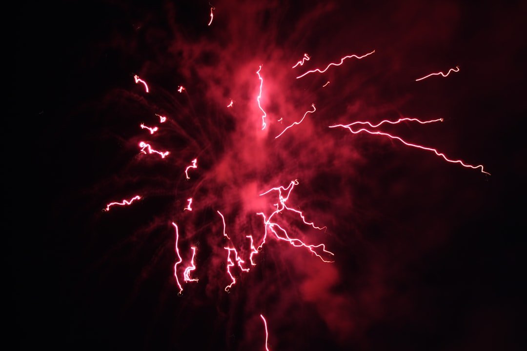 The Science Behind Red Lightning – A Rare Upper-Atmosphere Phenomenon