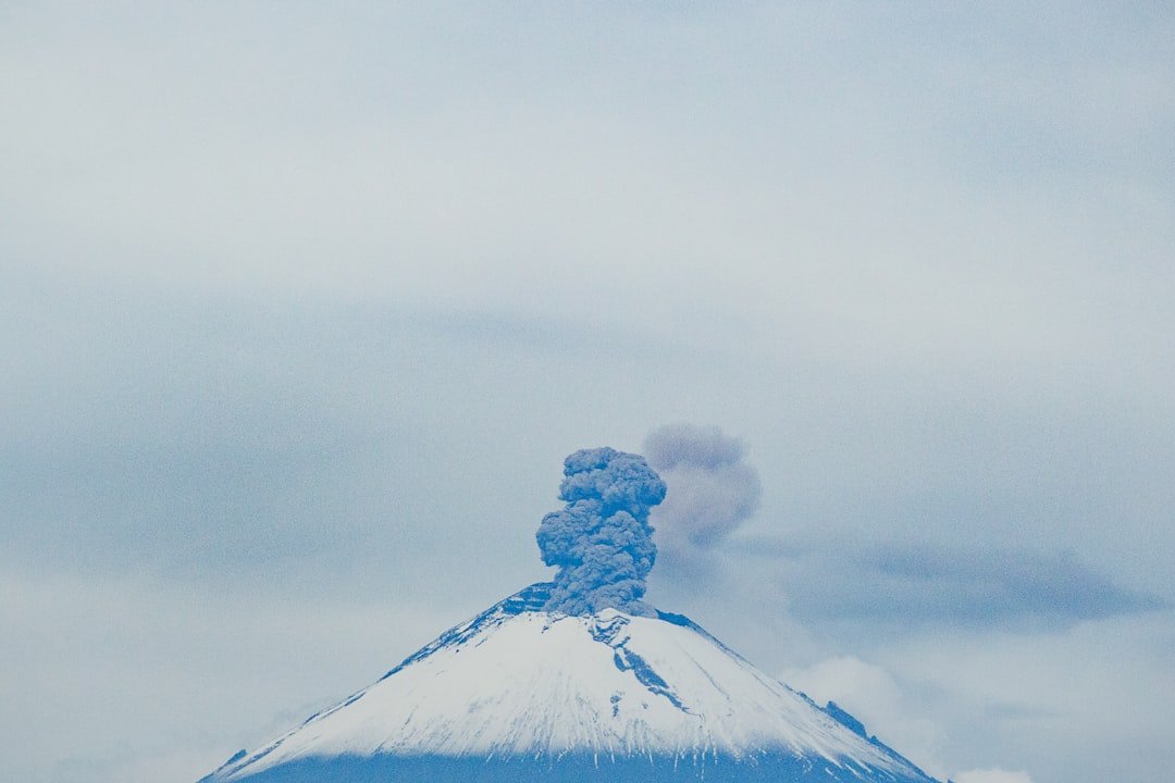 The Volcano That Erupts in Blue Flames – Explained by Chemistry