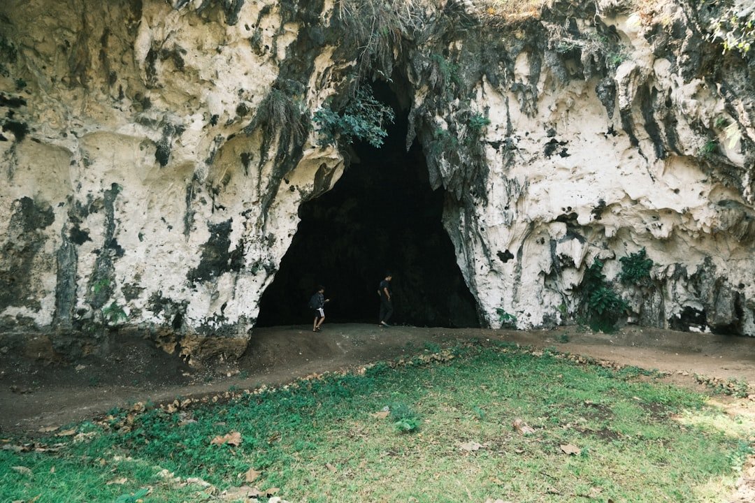 The Underground Cave Ecosystem That’s Evolving in Isolation