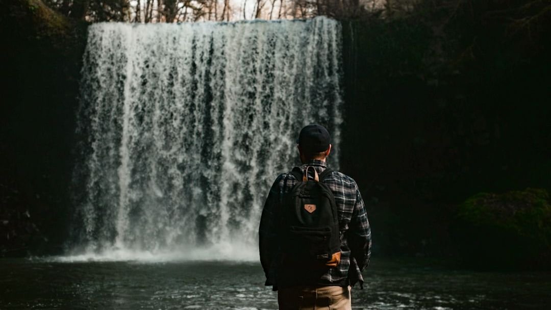 The Zodiac Signs Most Drawn to Waterfalls – 12 U.S. Picks by Element