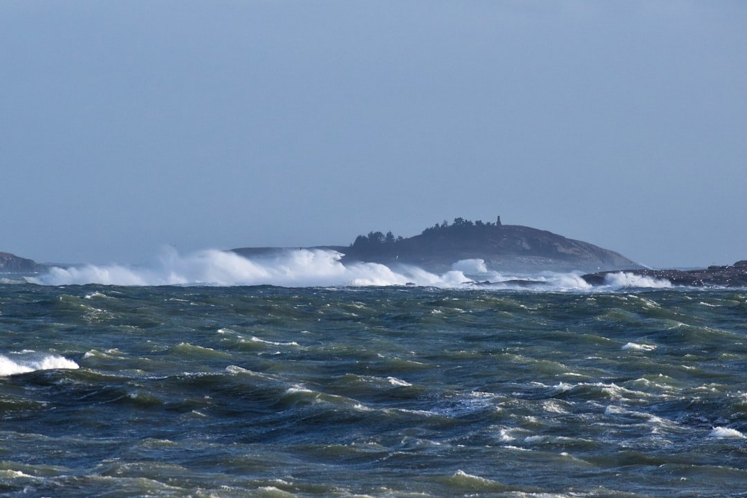 Could a Tsunami Ever Hit the Great Lakes? Experts Weigh In