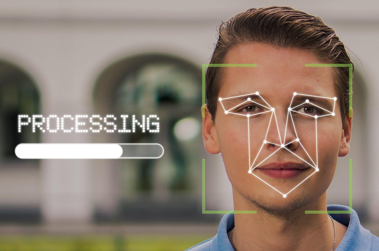 How Does Our Brain Process and Recognize Faces So Quickly