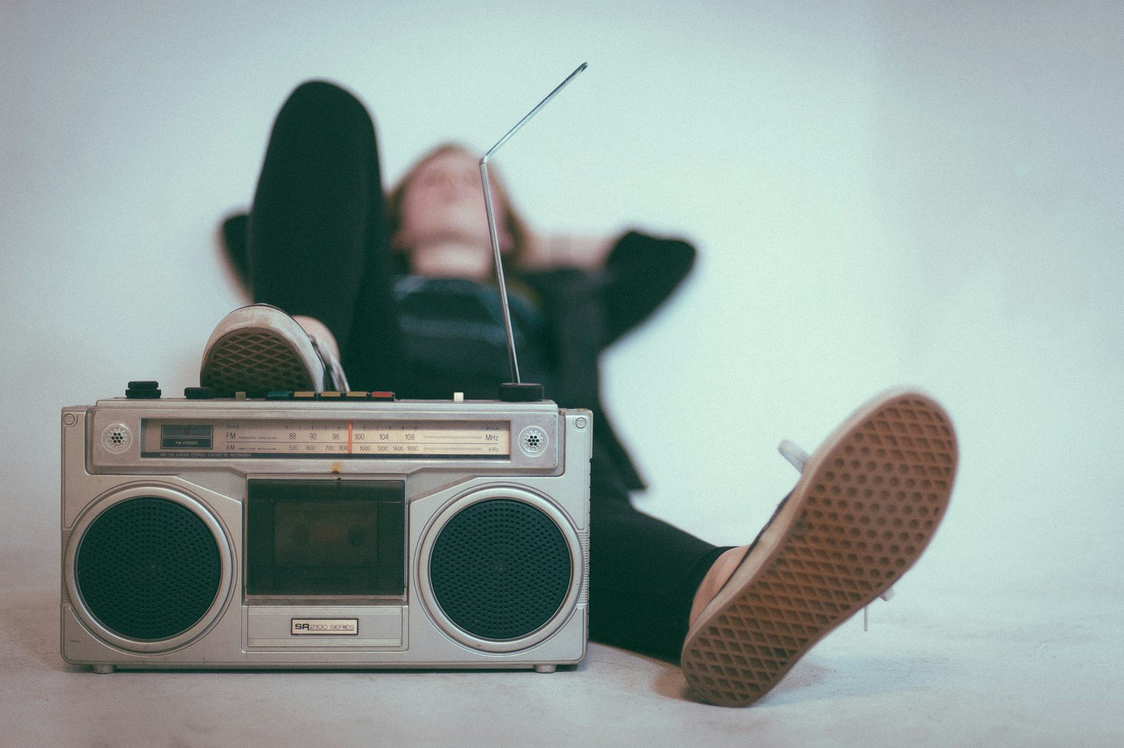 9 Scientific Reasons Why Music Affects Our Mood