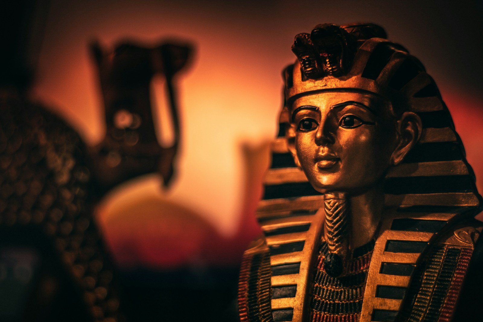 10 Fascinating Facts About Cleopatra