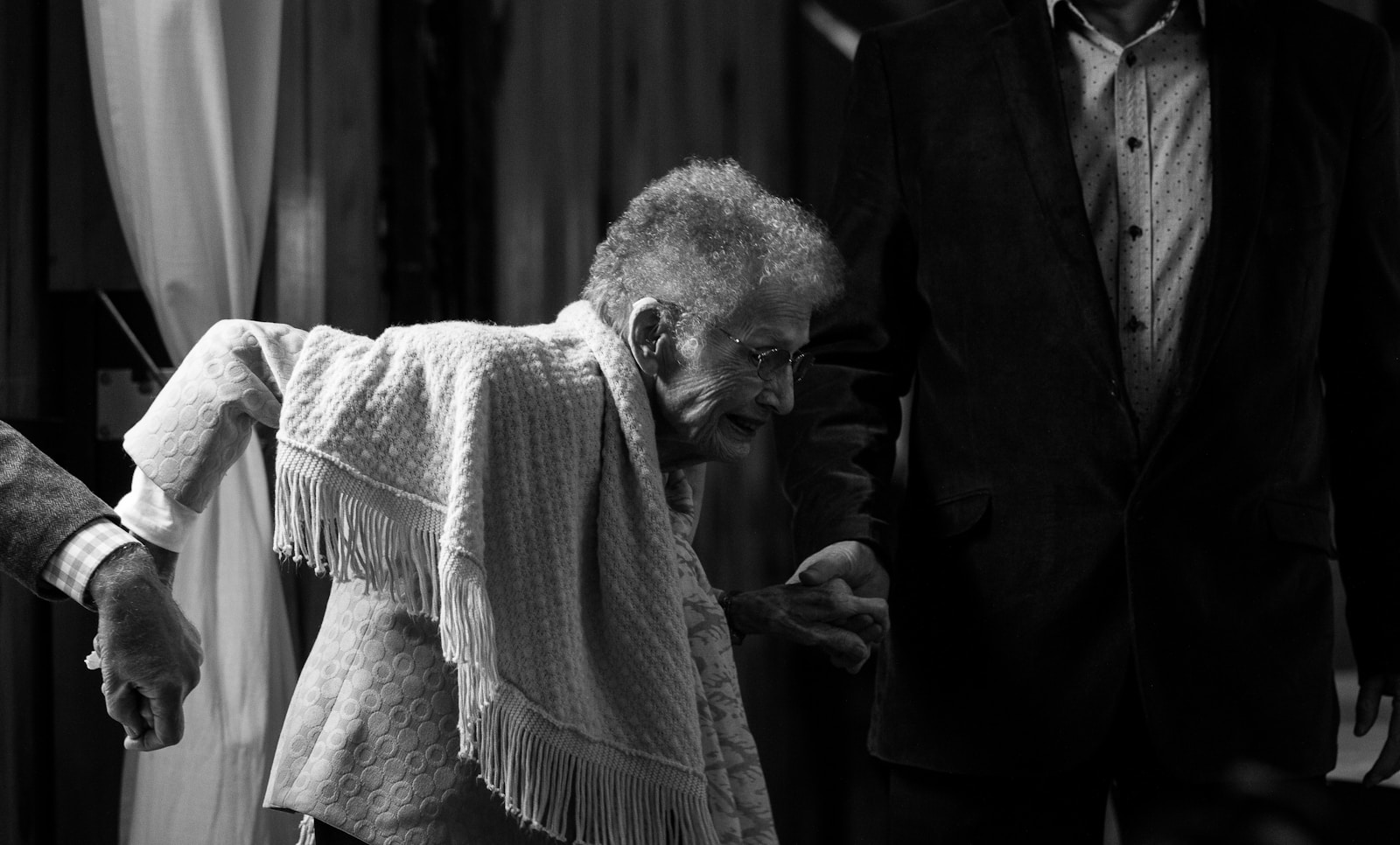The Science Behind Why We Age: 5 Theories That Explain the Process