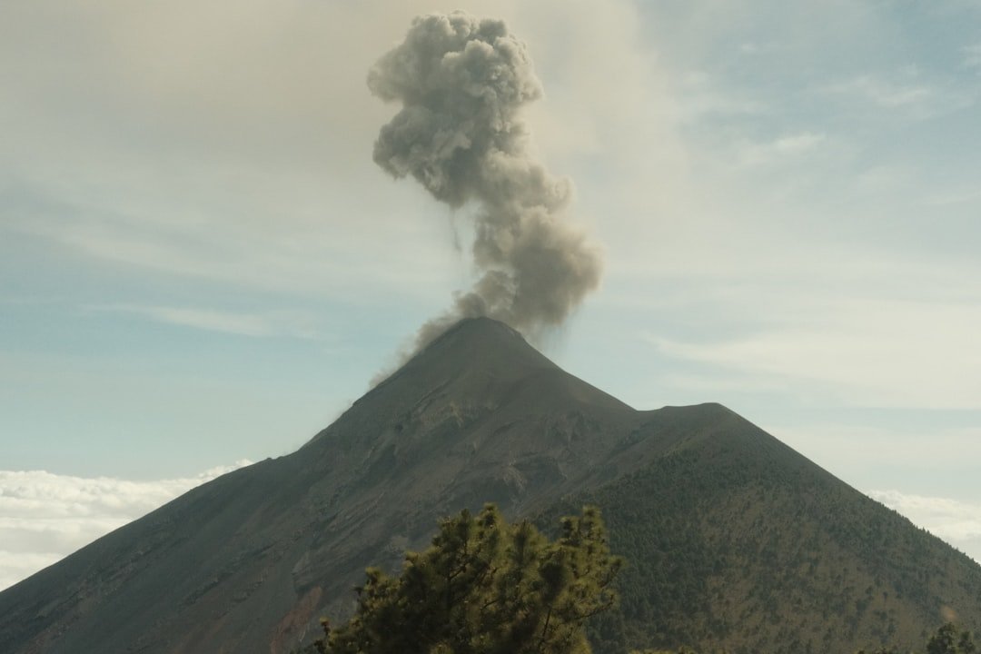 Why Some Volcanoes Never Erupt – But Never Sleep Either