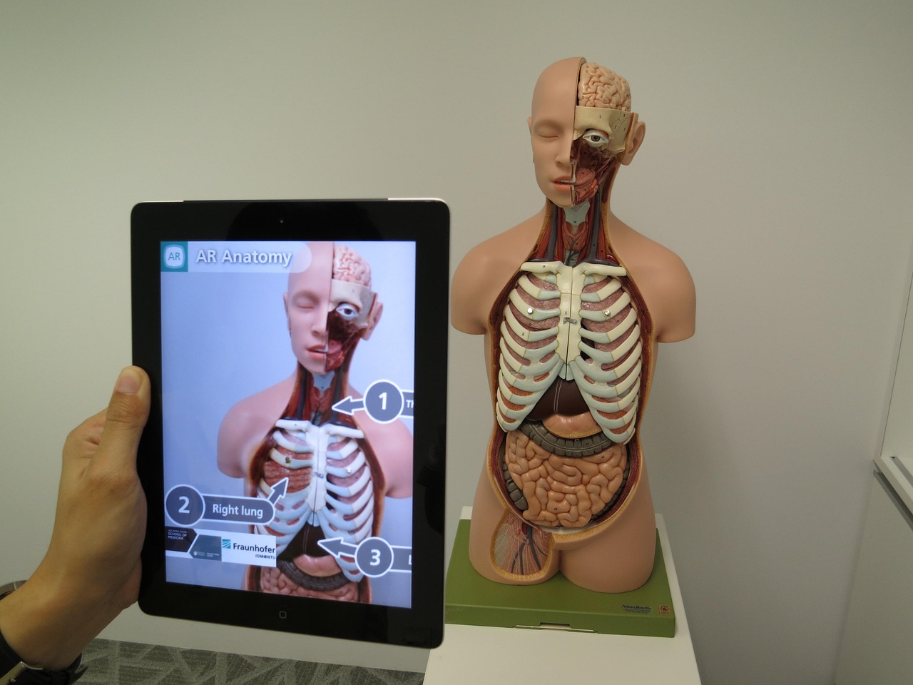 10 Breakthroughs in Medicine That Are Changing Lives Today