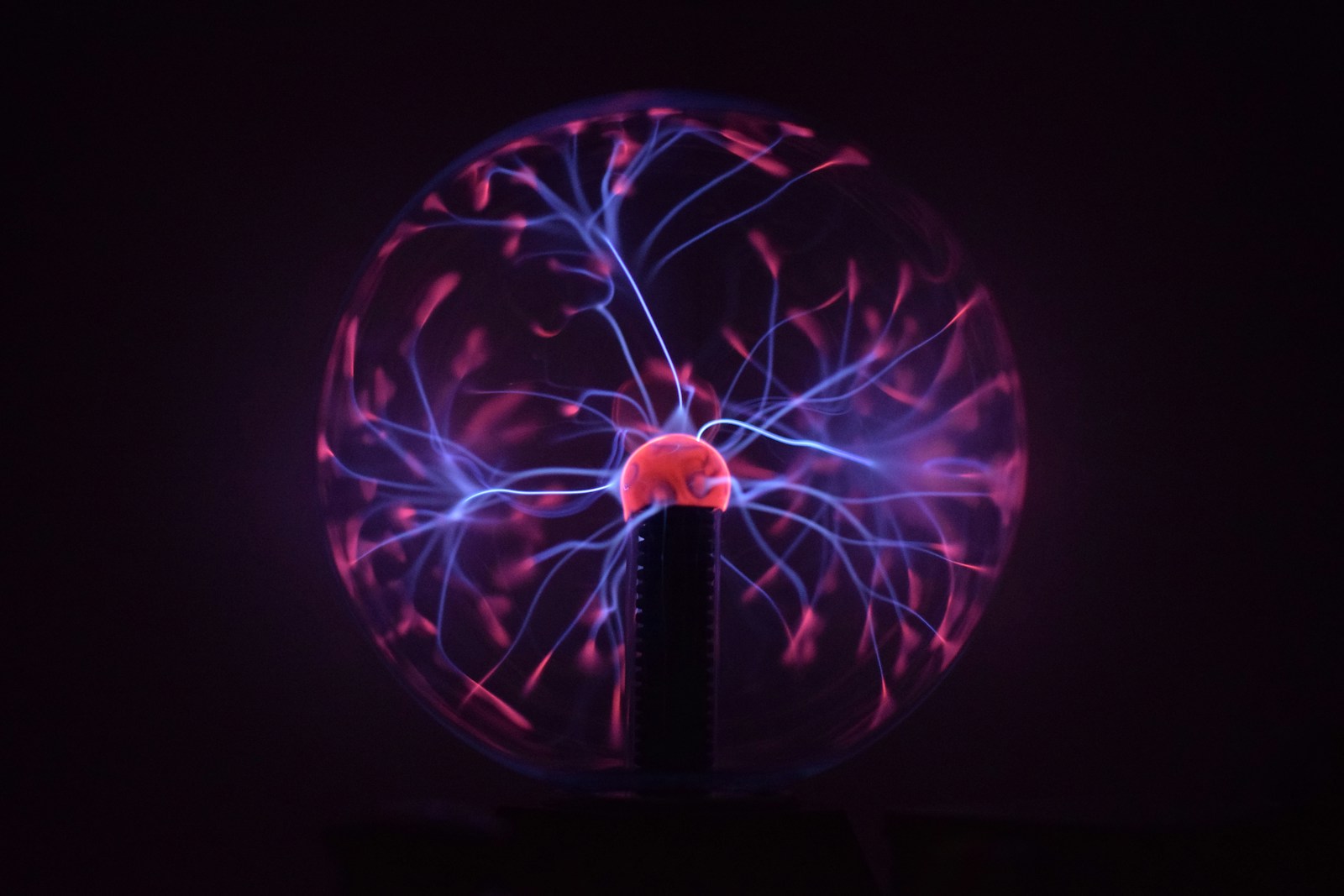 10 Enduring Mysteries of the Human Body Science Still Can’t Explain