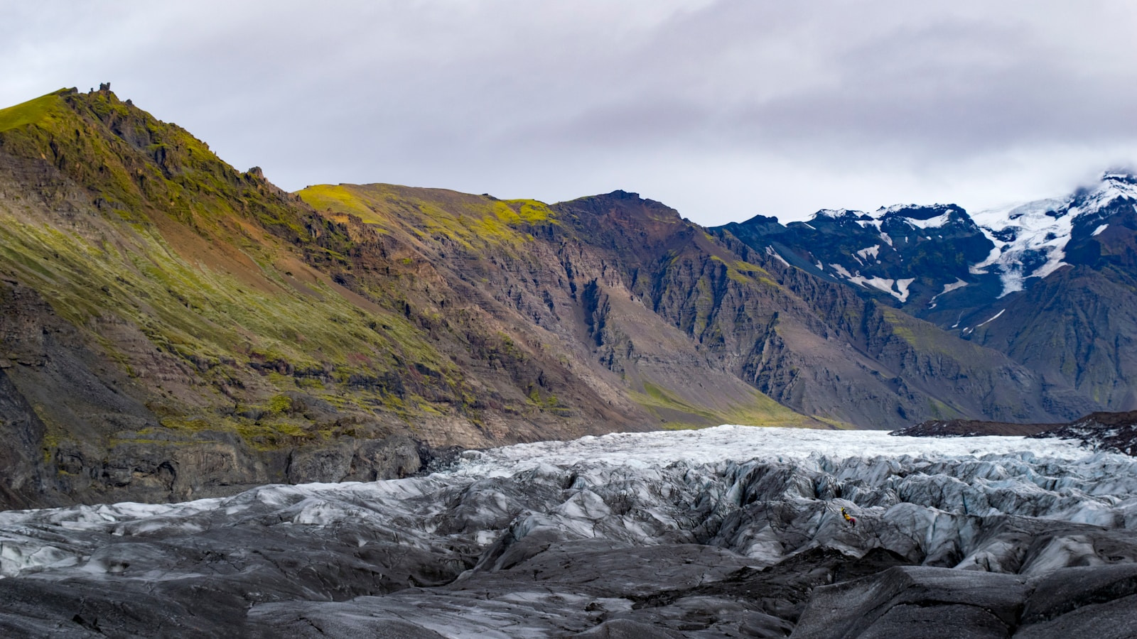 12 Amazing Geological Wonders on Earth That Are Still Forming Today