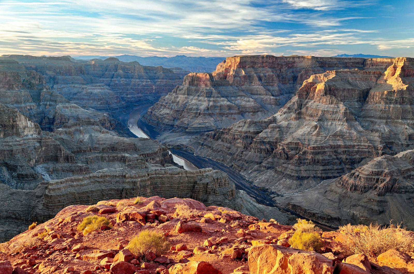 The Grand Canyon Holds Secrets to Earth’s Ancient Past