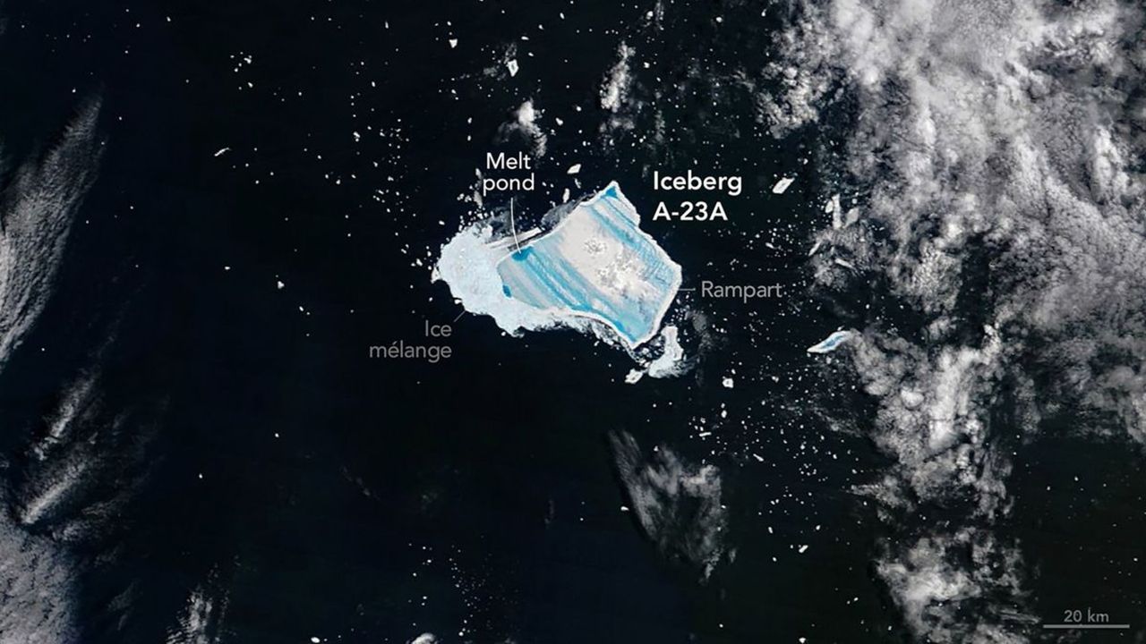 Antarctic Megaberg’s Dramatic Blue Transformation Signals Imminent Collapse
