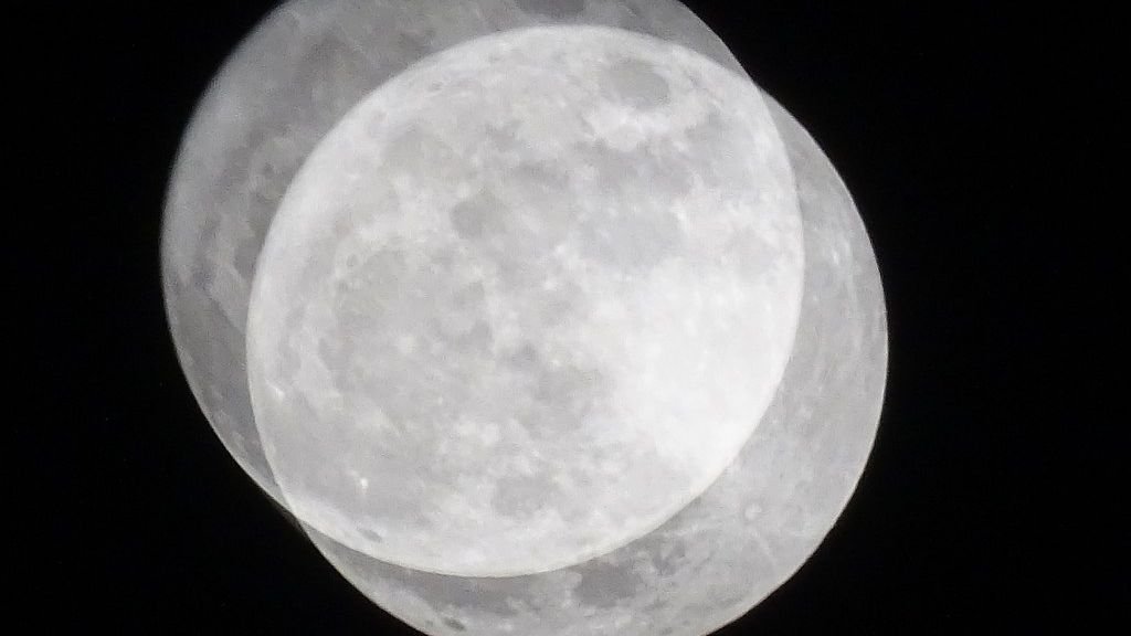 What If Earth Had Two Moons? The Cosmic Impact Explained