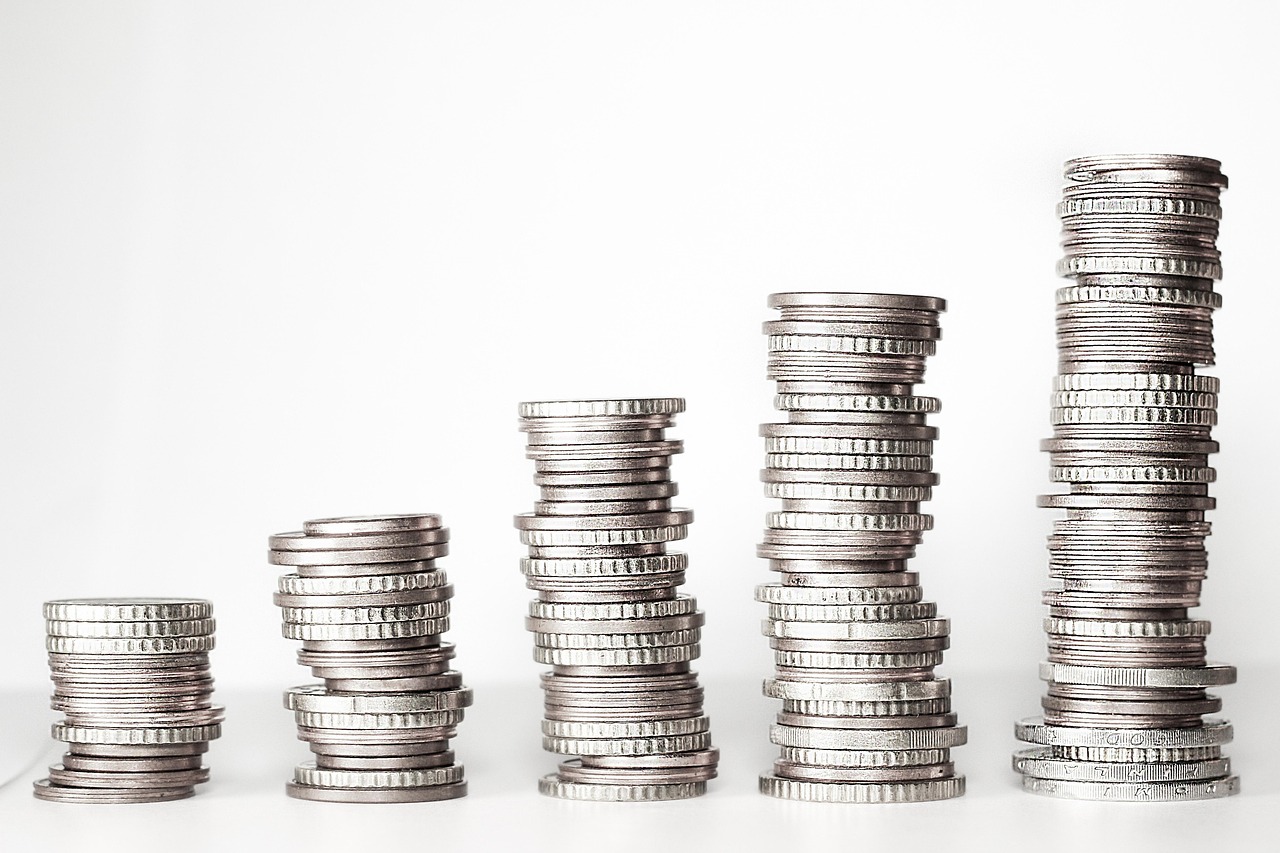 Three Zodiac Signs on the Brink of Financial Prosperity from January 17, 2026