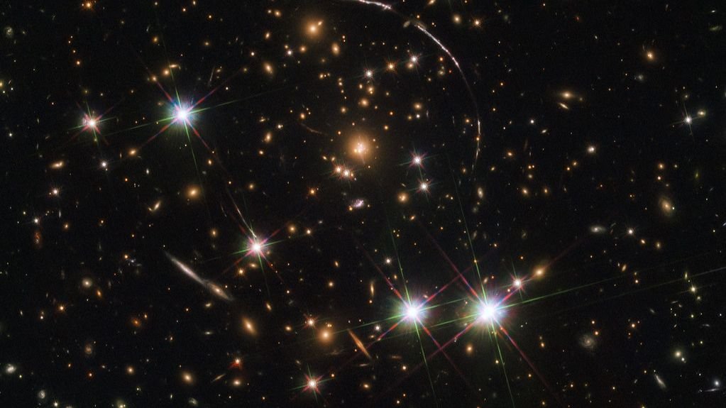 Space-Time Itself Might Be a Fluid, Not a Fixed Canvas for the Universe