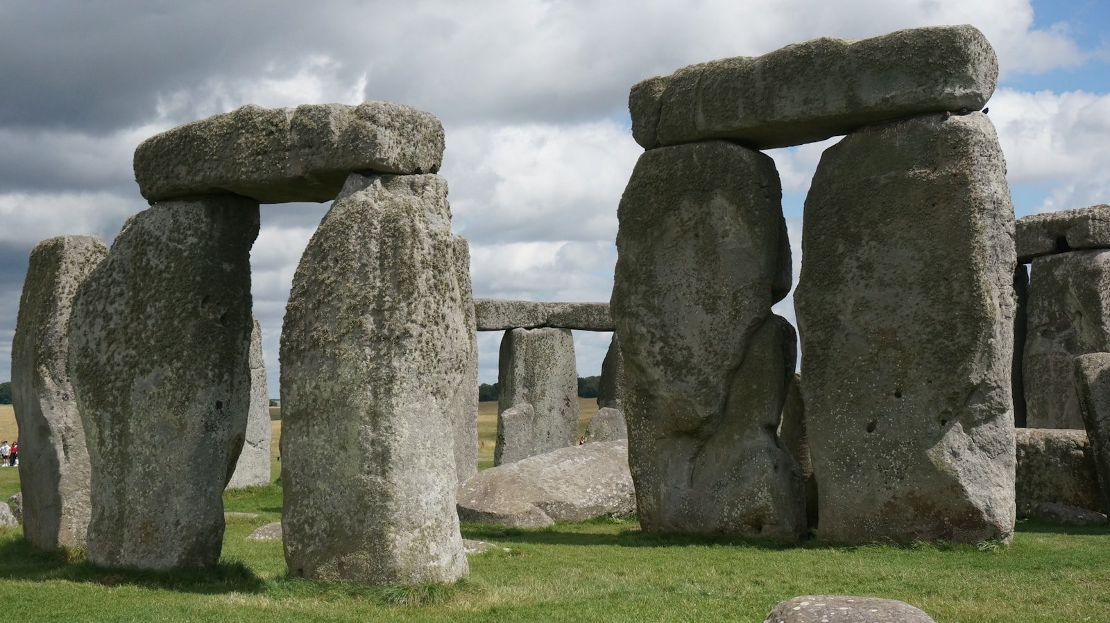 10 Fascinating Facts About Ancient Megalithic Structures That Defy Explanation