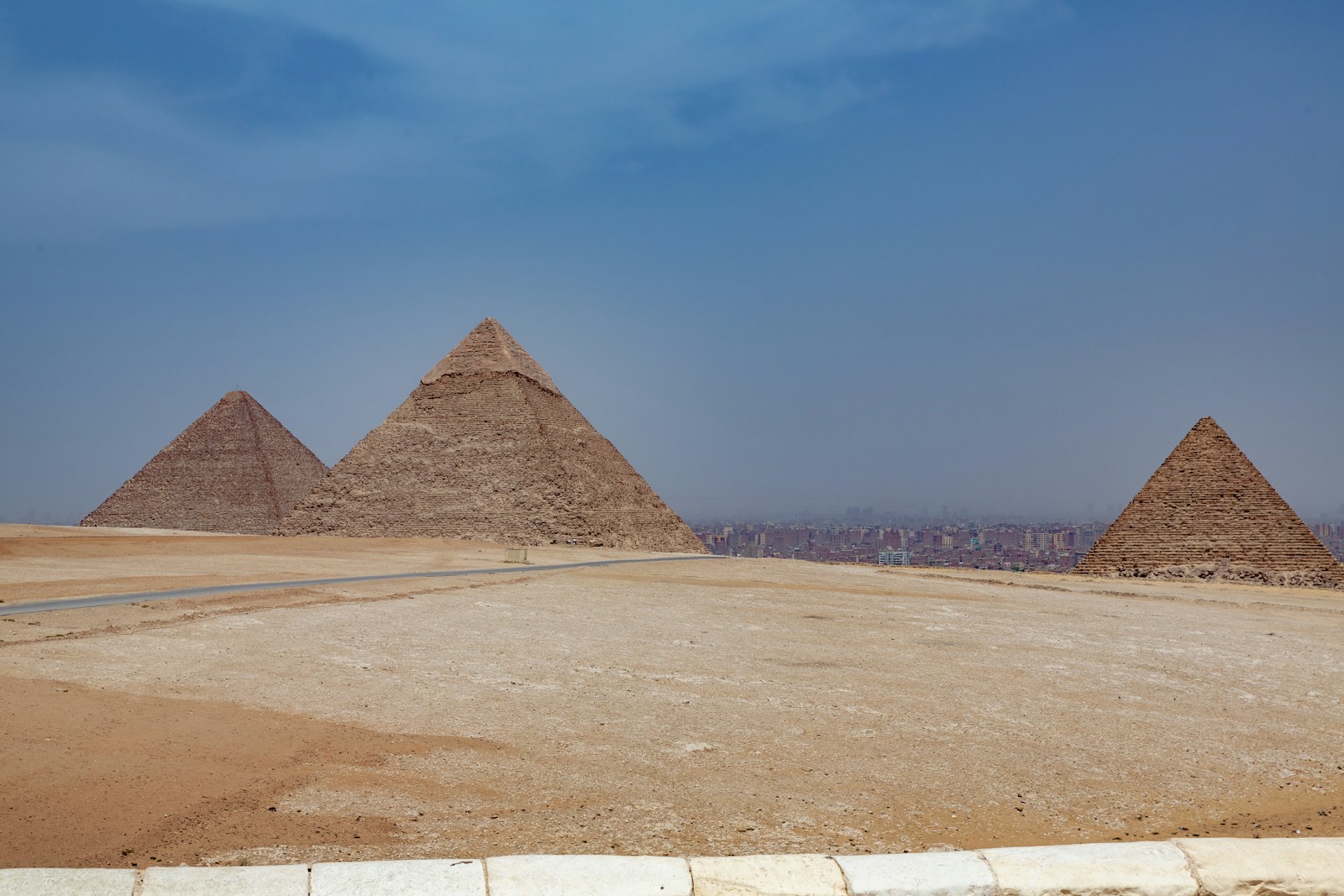 6 ancient sites that people are convinced were built by aliens