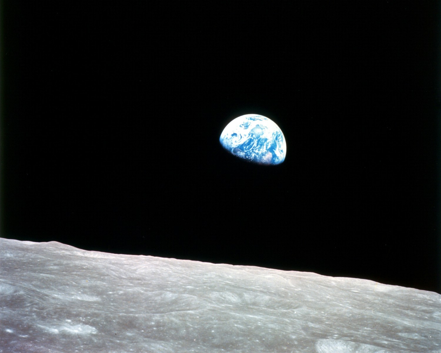 What If Earth Had Two Moons? Exploring the Science of a Dual-Moon Planet