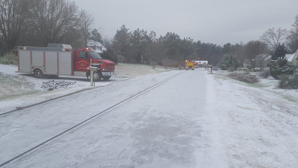 Winter Storm Hits the Carolinas, Bringing Dangerous Ice and Snow