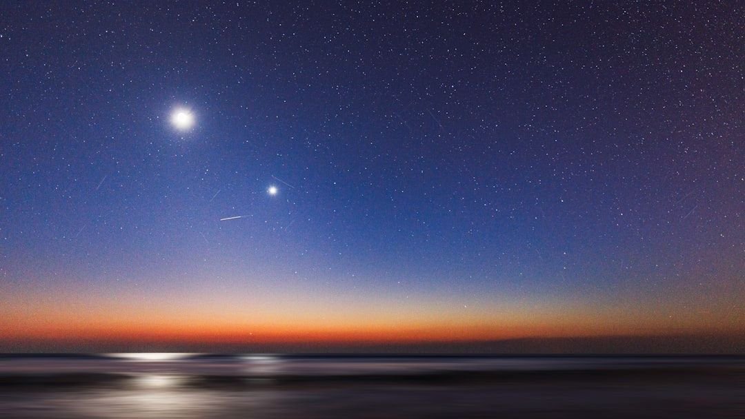 8 Unexplained Lights in the Sky That Continue to Puzzle Scientists