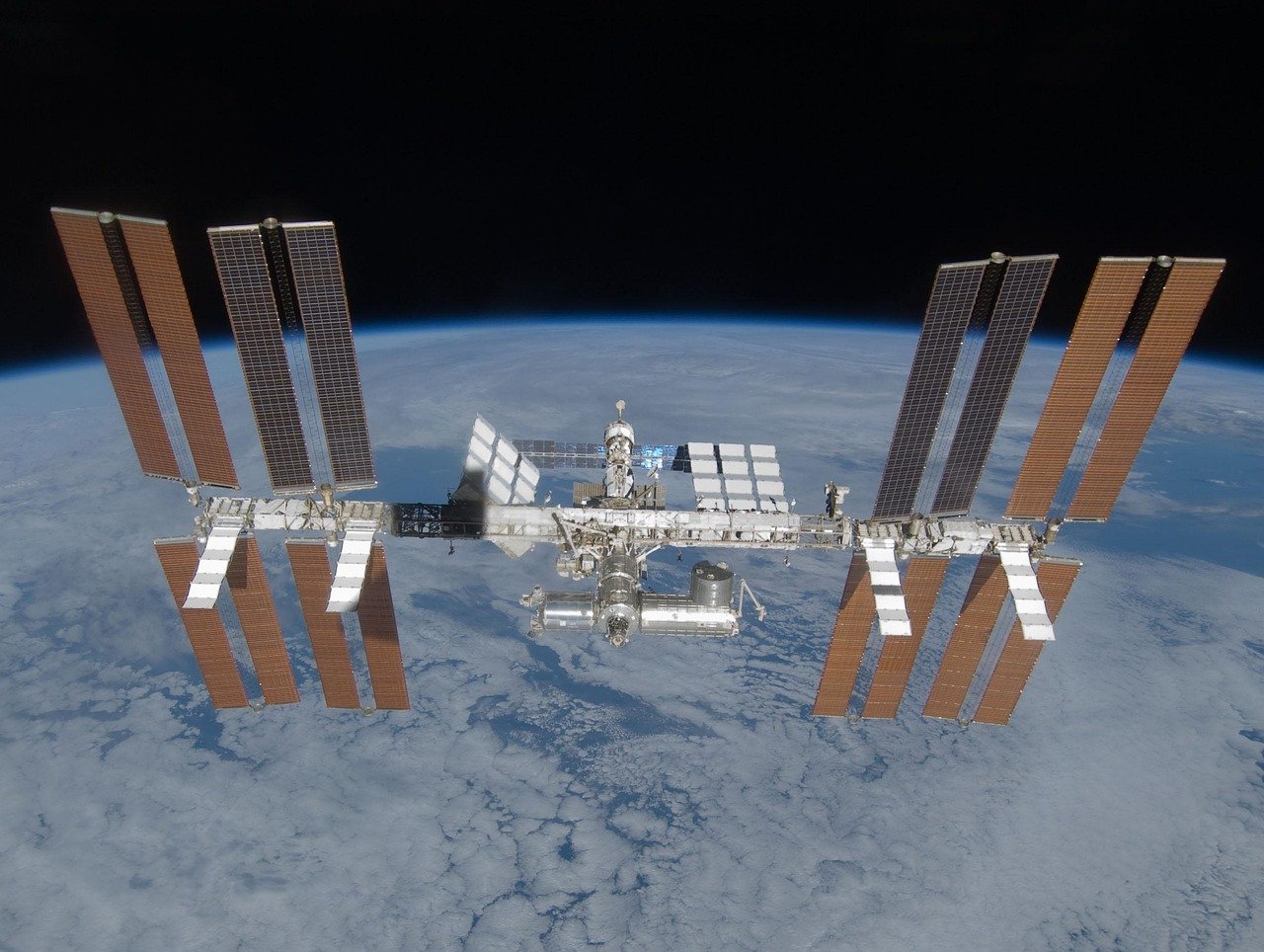 The coming end of ISS, symbol of an era of global cooperation