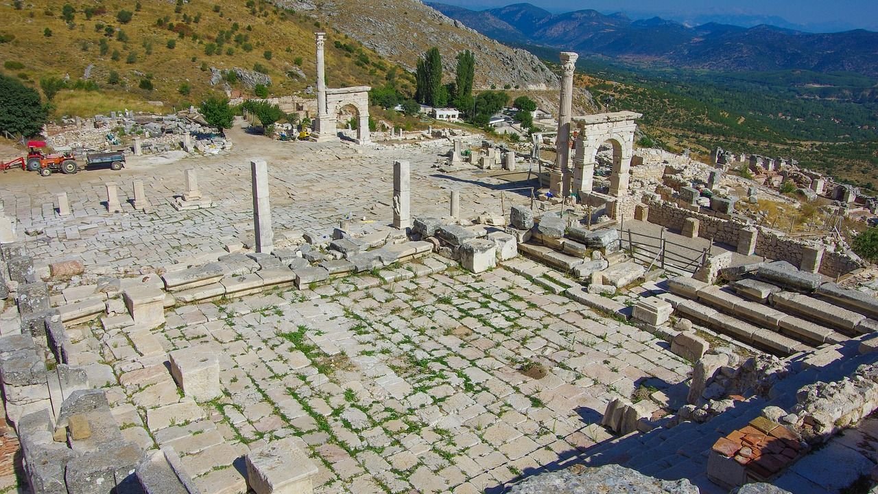 9 Ancient Cities That Were Lost to Time and How We’re Rediscovering Them