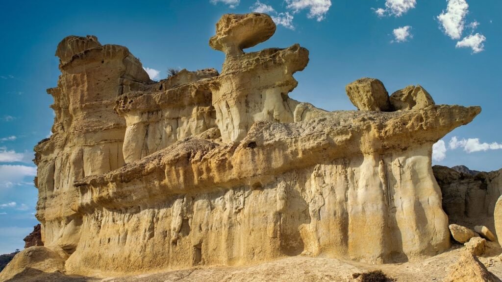 10 Unique Geological Formations in the US You Won't Believe Are Real