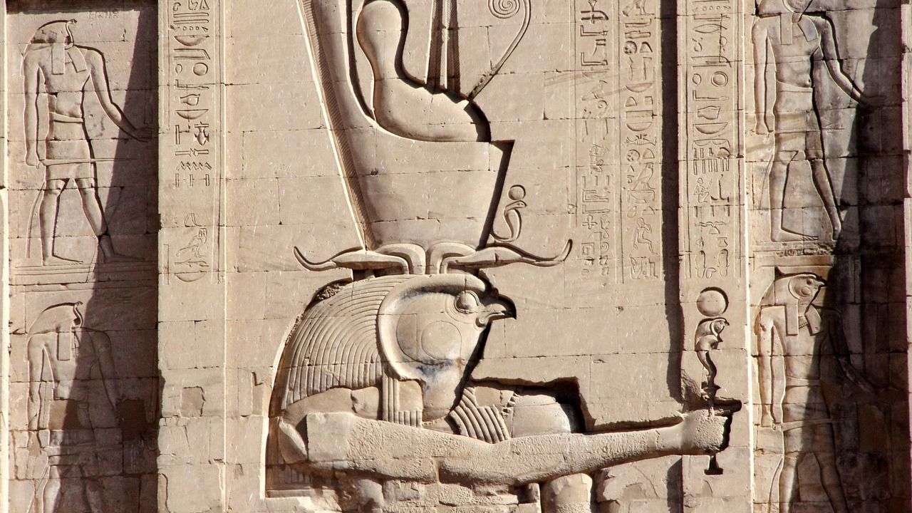 10 Fascinating Facts About Ancient Egyptian Gods and Goddesses
