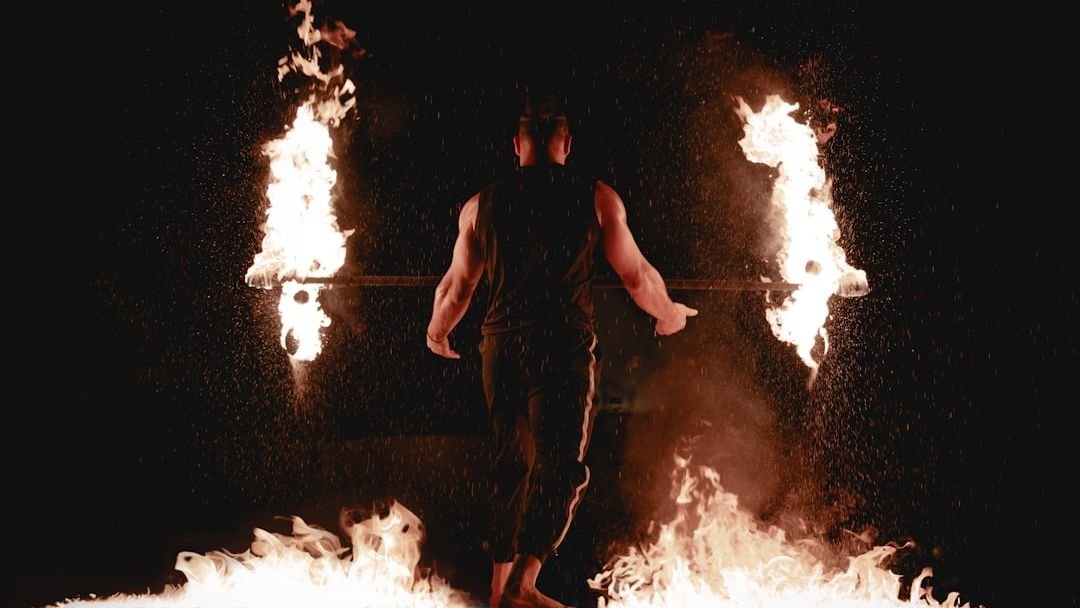 12 Bizarre Physical Feats Humans Can Do That Defy Explanation