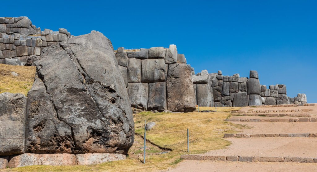 Saksaywaman: Stones That Defy Explanation