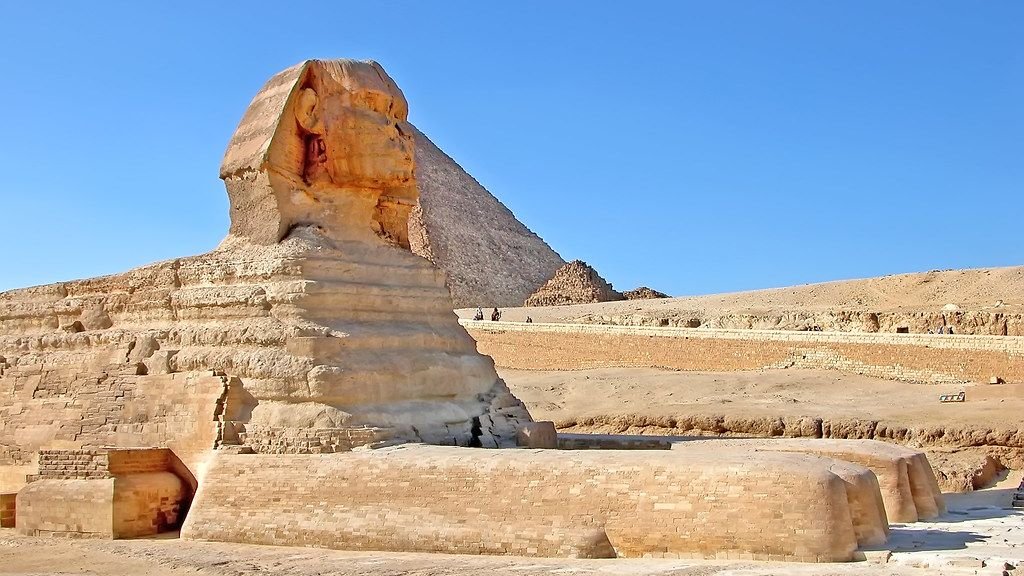 Ancient Structures Around the World Suggest a Global Network of Knowledge