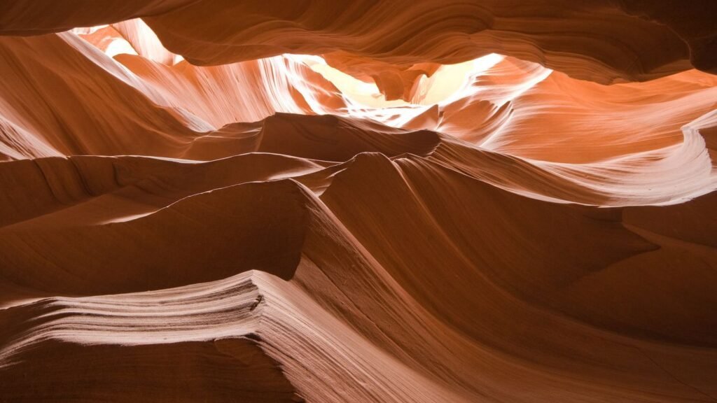 10 Incredible Natural Wonders Created by Forces Beyond Our Daily Comprehension