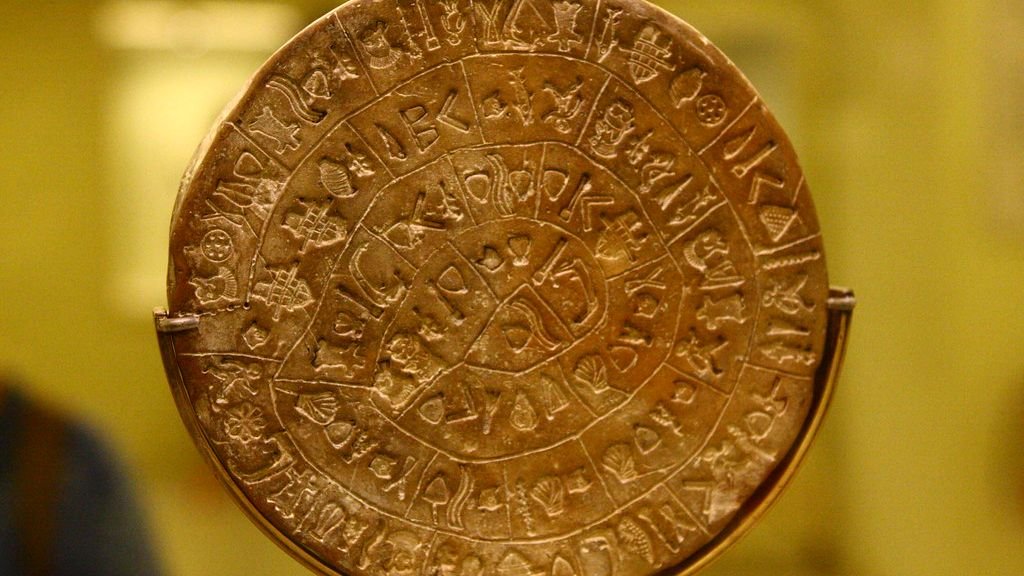 10 Mysterious Ancient Artifacts That Modern Science Still Cannot Fully Replicate
