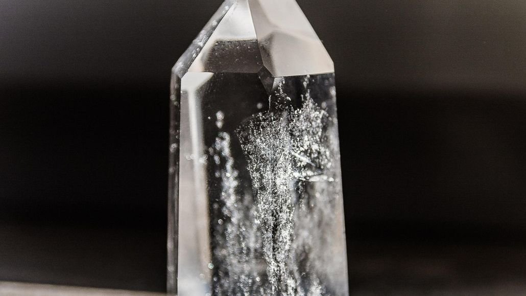 Ancient Zircon Crystals Offer Rare Glimpse Into Earth’s First Billion Years