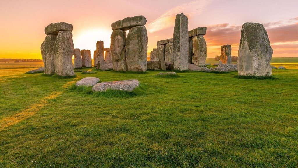 Stonehenge Was an Ancient Computer: How Our Ancestors Tracked the Cosmos