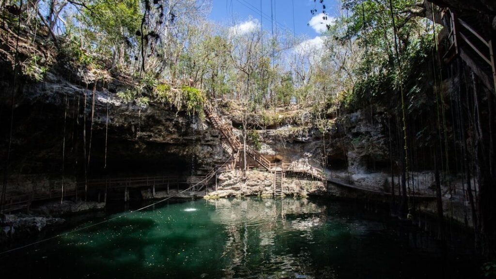 Mysterious Sinkholes Are Revealing Hidden Ancient American Worlds