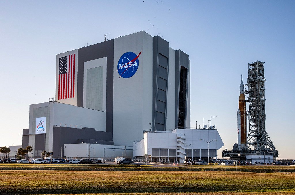 How will Artemis 2 be different from NASA's Apollo moon missions?