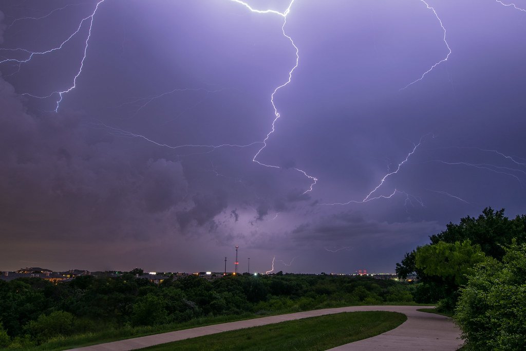 Warm and breezy before things possibly turn severe for North Texas this week