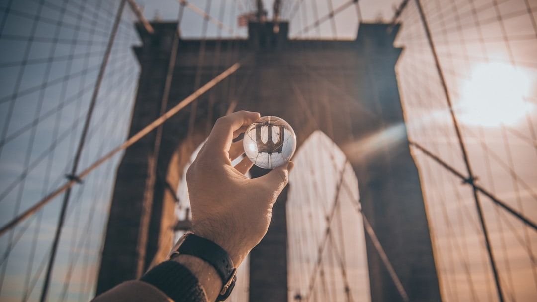 5 Ways Your Senses Play Tricks On Your Brain Every Day