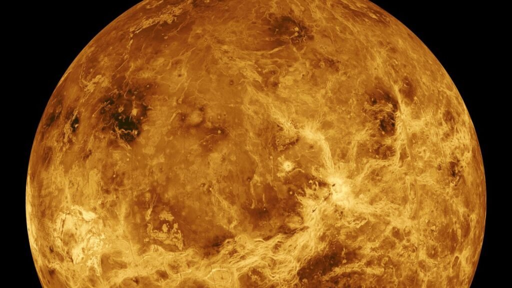 Could Life Be Hiding in the Clouds of Venus? Scientists Find Surprising New Clues