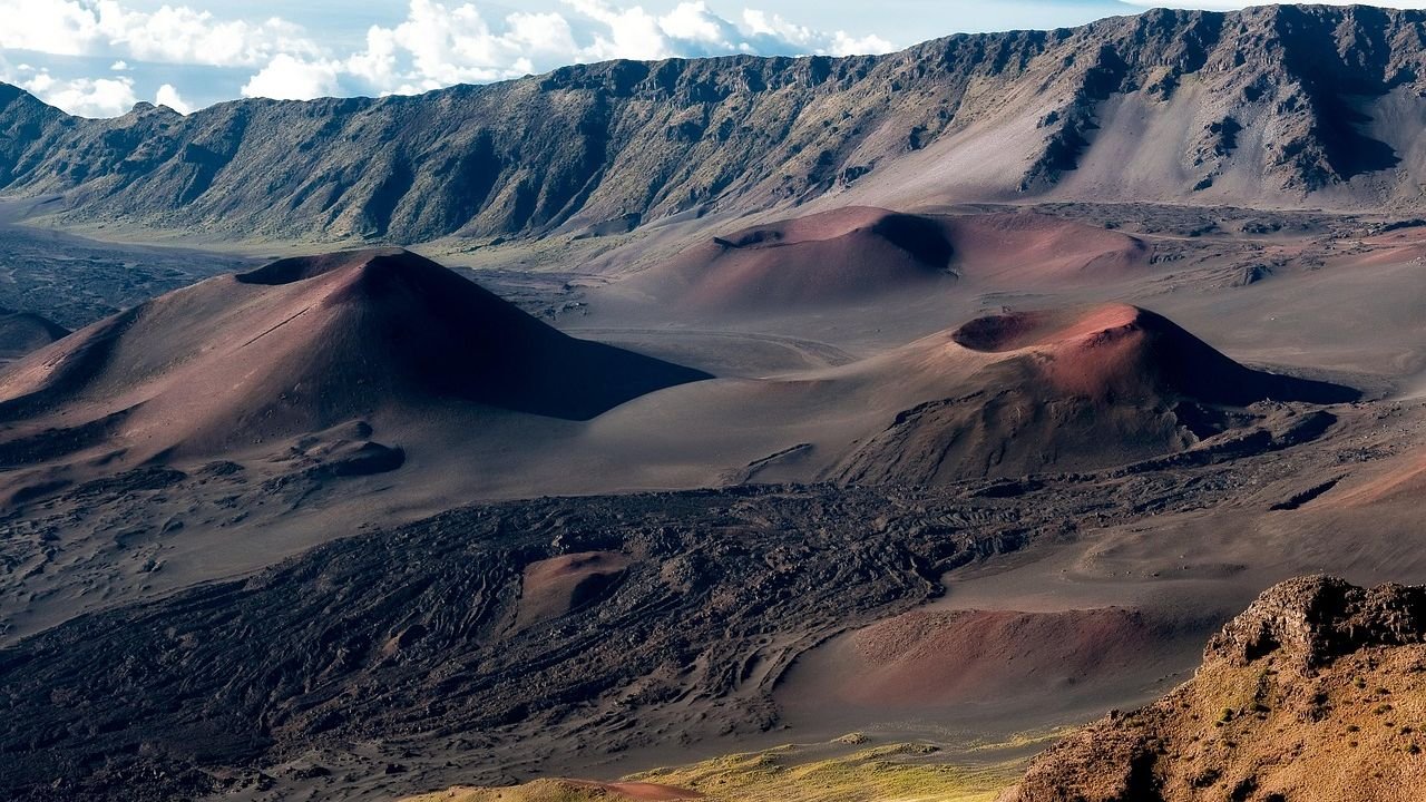 7 Geological Wonders That Prove Earth is Still a Living, Breathing Planet