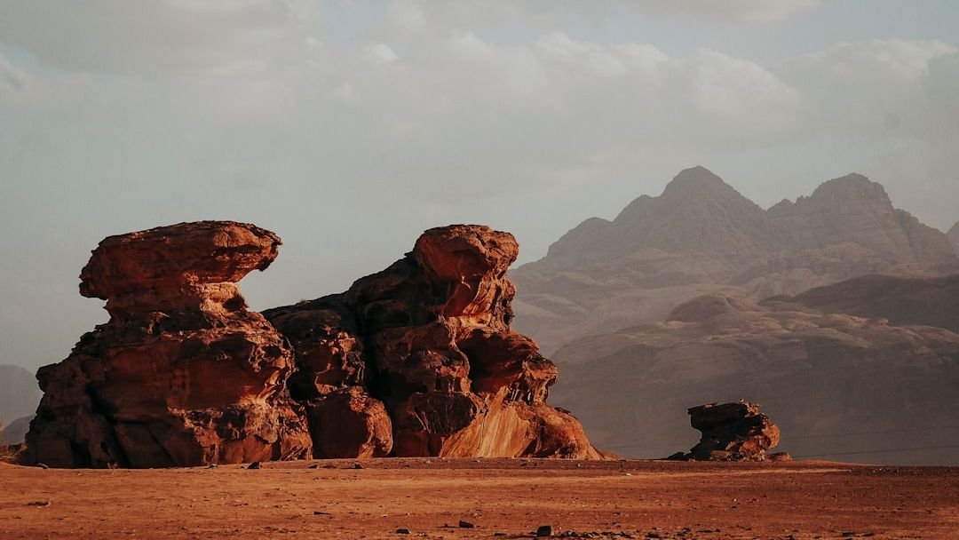 14 Unique Geological Formations in the US That Look Like They’re From Another Planet