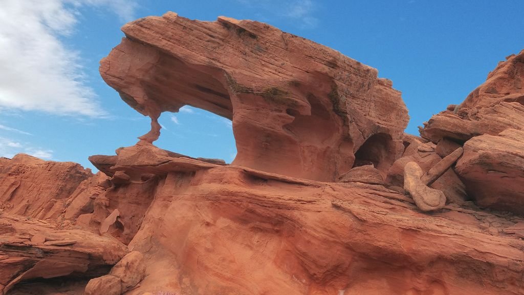 10 Bizarre Geological Formations That Defy Scientific Explanation