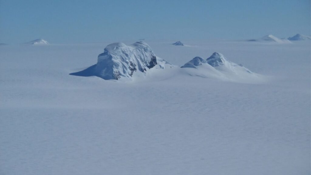 The Antarctic Ice Sheet Is Hiding Mountains Taller Than the Alps