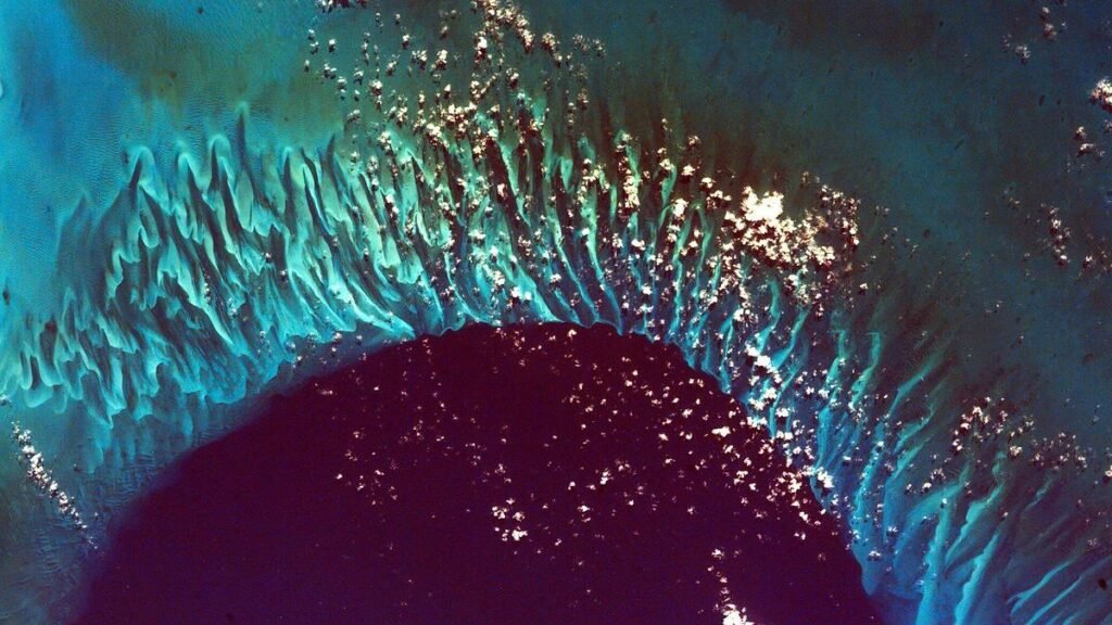 There's a Giant Ocean Under Earth's Crust: Scientists Explain Why