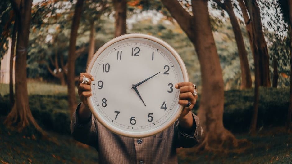 10 Mind-Bending Questions About Time That Science Still Can't Answer